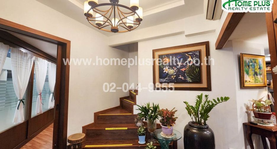 For sale studio condo in Bang Rak, Bangkok