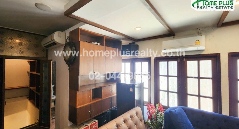 For sale studio condo in Bang Rak, Bangkok