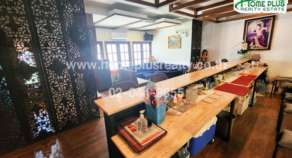 For sale studio condo in Bang Rak, Bangkok