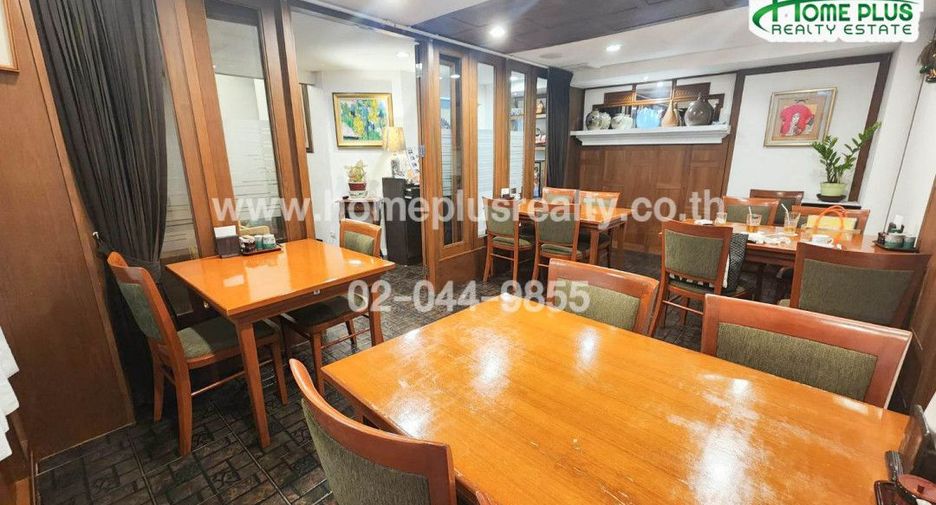 For sale studio condo in Bang Rak, Bangkok