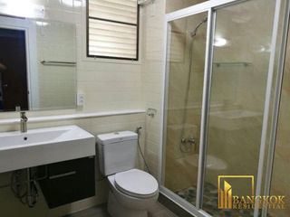 For rent 3 ベッドルーム condo in Khlong Toei, Bangkok