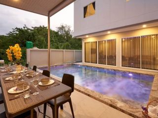 For rent 6 Beds villa in Saraphi, Chiang Mai