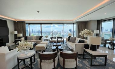 For rent 4 Beds apartment in Pathum Wan, Bangkok