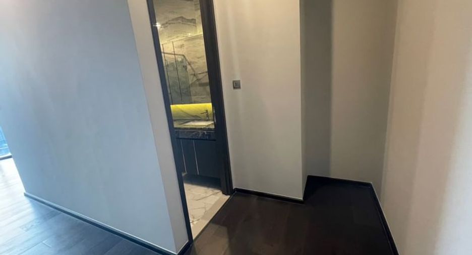 Wohnung zum Kauf mit 3 Zimmer in Khlong Toei, Bangkok