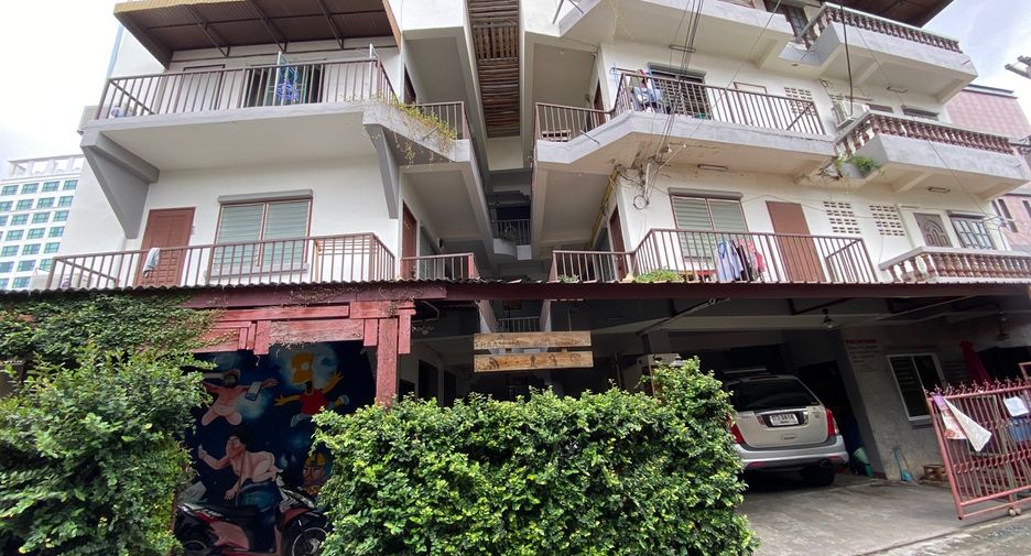 For sale 18 Beds apartment in Mueang Chiang Mai, Chiang Mai