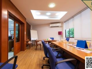 For sale 7 bedrooms retail Space in Khlong Toei, Bangkok