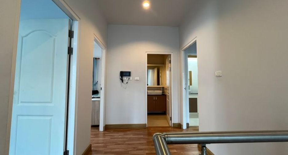 For rent 4 bedrooms house in Hang Dong, Chiang Mai