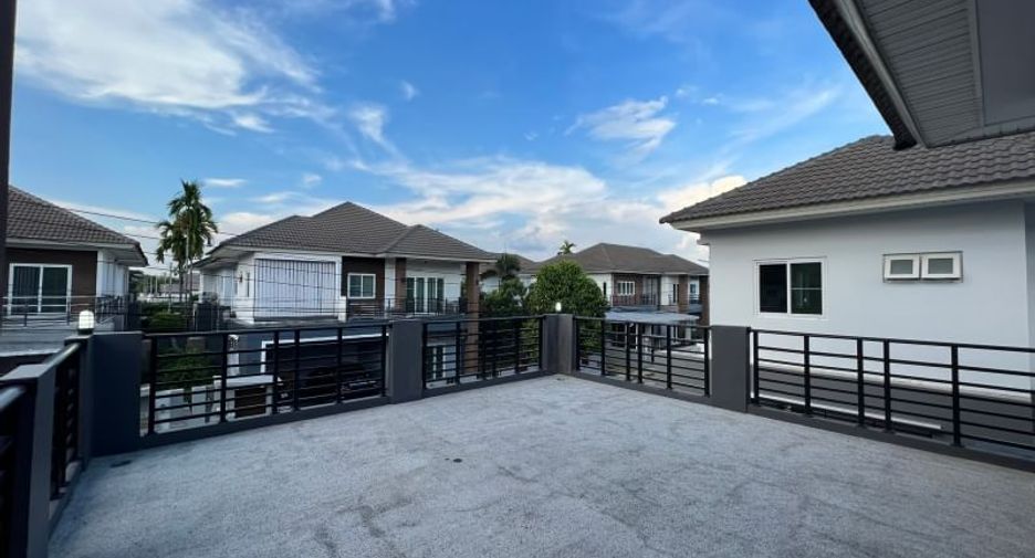 For rent 4 bedrooms house in Hang Dong, Chiang Mai