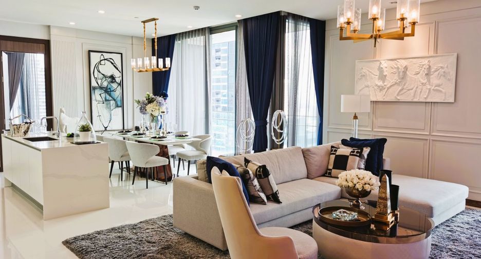 For sale 3 bed condo in Khlong Toei, Bangkok