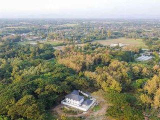 For sale 6 bedrooms house in San Kamphaeng, Chiang Mai