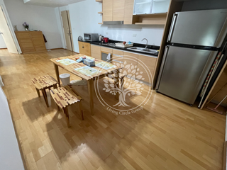 For sale 3 bedrooms condo in Khlong Toei, Bangkok