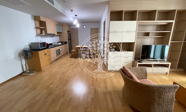 For sale 3 bedrooms condo in Khlong Toei, Bangkok
