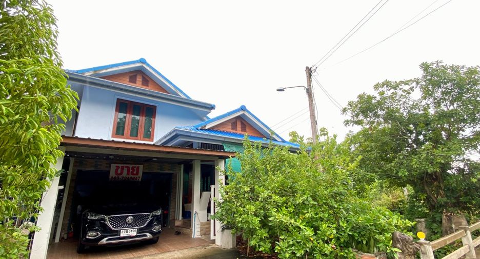 For sale 2 bed house in Kanchanadit, Surat Thani