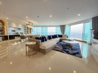 For rent 4 ベッドルーム condo in Yan Nawa, Bangkok