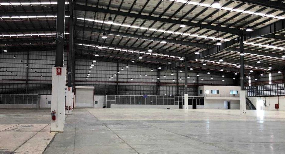 À louer et à vendre entrepôt à Bang Lamung, Chonburi