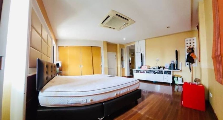 出售 5 卧室 独立屋 在 Mueang Chon Buri, Chon Buri