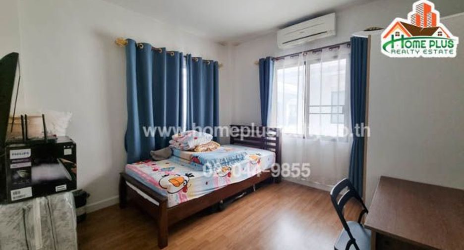 For sale 4 Beds house in Lam Luk Ka, Pathum Thani