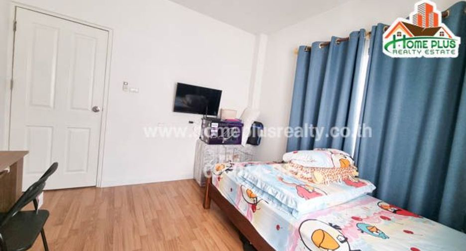 For sale 4 Beds house in Lam Luk Ka, Pathum Thani