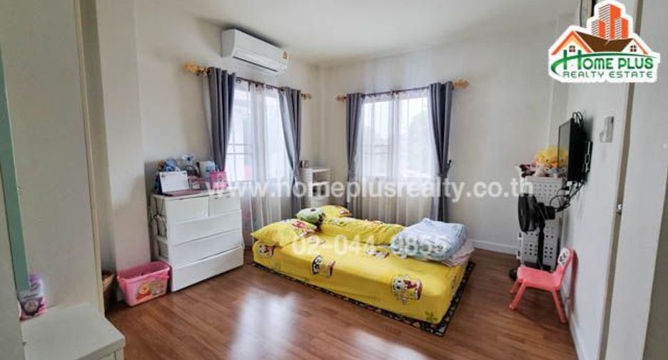 For sale 4 Beds house in Lam Luk Ka, Pathum Thani