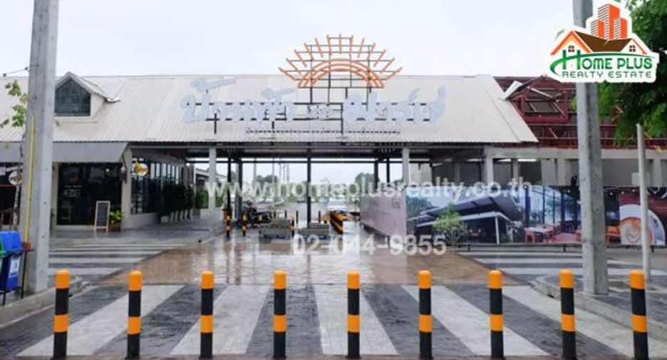 For sale 4 Beds house in Lam Luk Ka, Pathum Thani