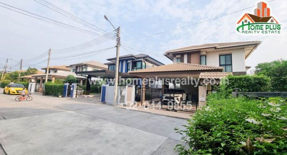 For sale 4 Beds house in Lam Luk Ka, Pathum Thani