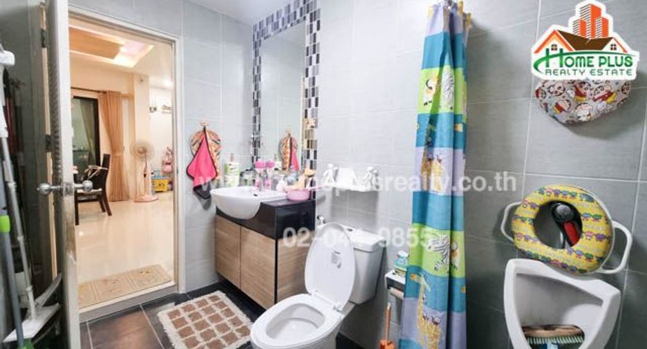 For sale 4 Beds house in Lam Luk Ka, Pathum Thani