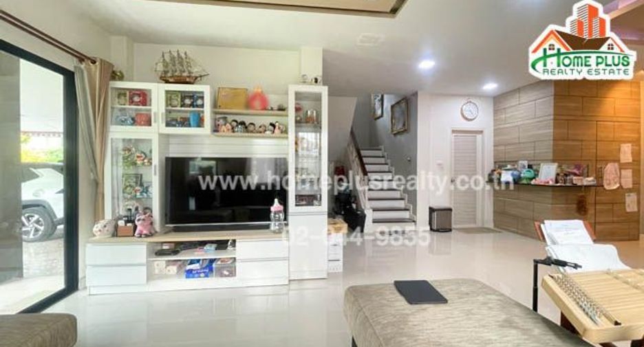 For sale 4 Beds house in Lam Luk Ka, Pathum Thani