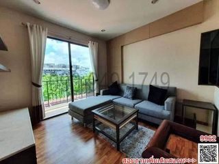 Casa adosada en alquiler de 3 habitaciones en Phra Khanong, Bangkok