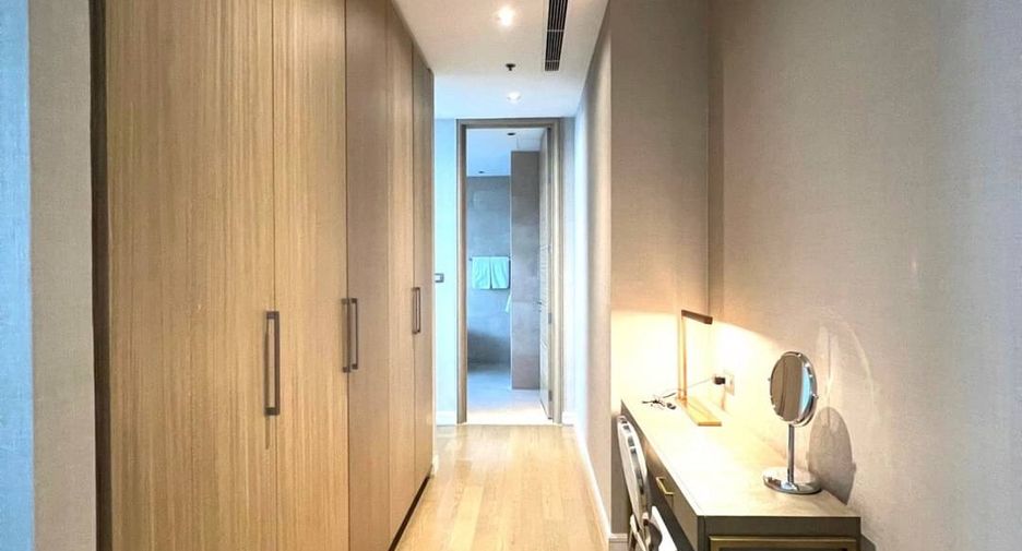 Wohnung zur Miete mit 3 Zimmer in Pathum Wan, Bangkok