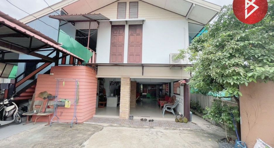 For sale 6 Beds house in Phra Pradaeng, Samut Prakan
