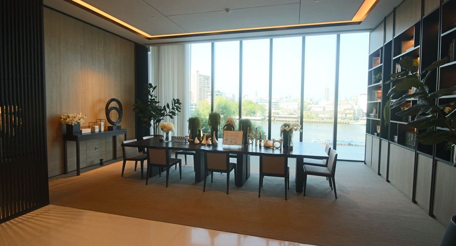 For sale 2 bed condo in Khlong San, Bangkok