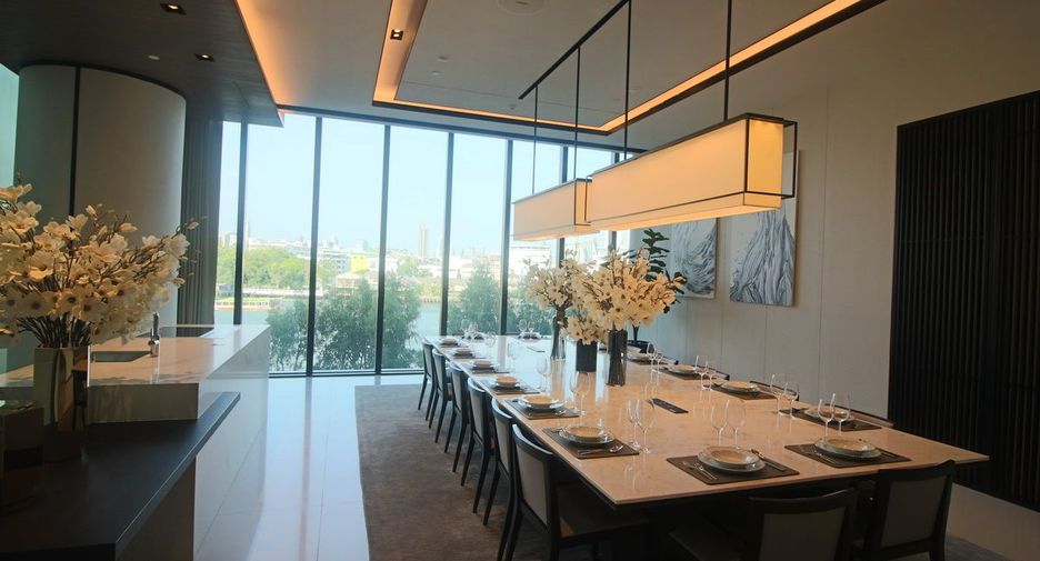 For sale 2 bed condo in Khlong San, Bangkok