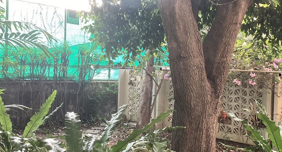 出租 4 卧室 独立屋 在 Watthana, 曼谷