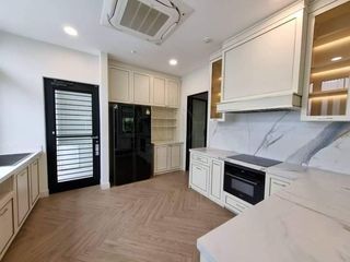 出租 4 卧室 独立屋 在 Saphan Sung, 曼谷