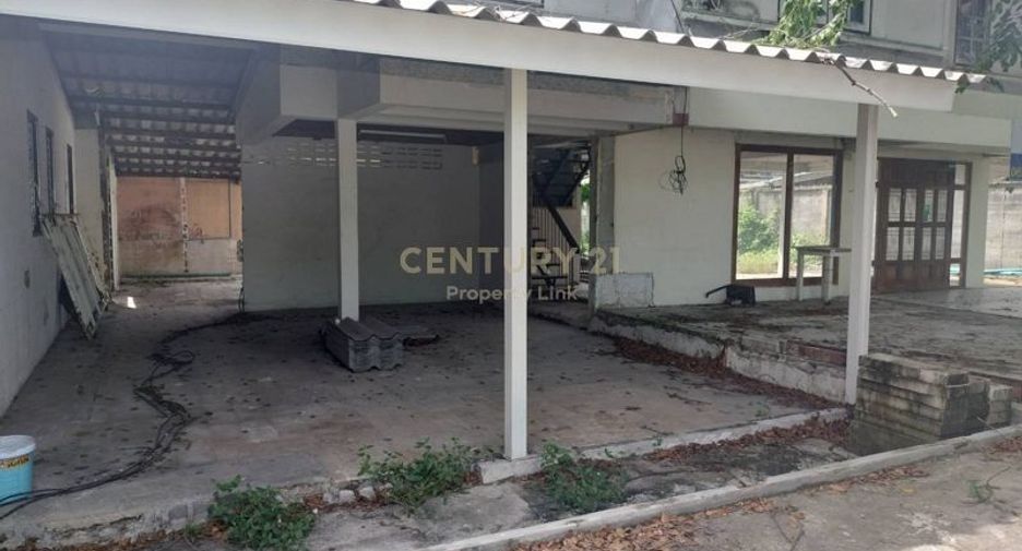 For rent and for sale 2 bedrooms house in Suan Luang, Bangkok