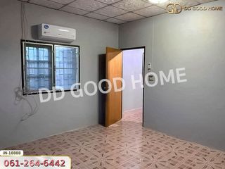 Haus zum Kauf mit 3 Zimmer in Nakhon Chai Si, Nakhon Pathom