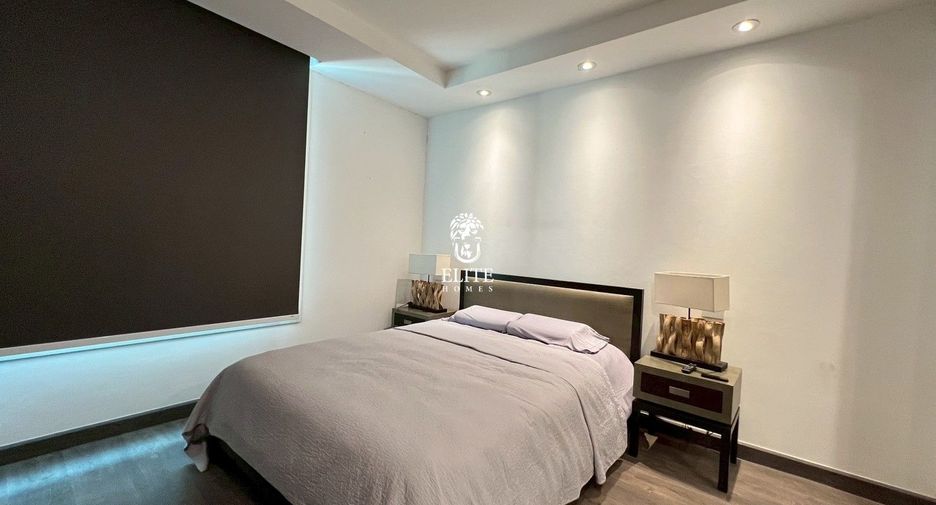 For rent 4 bedrooms condo in Pathum Wan, Bangkok