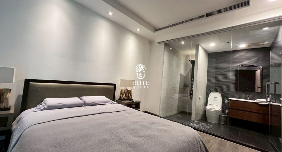 For rent 4 bedrooms condo in Pathum Wan, Bangkok