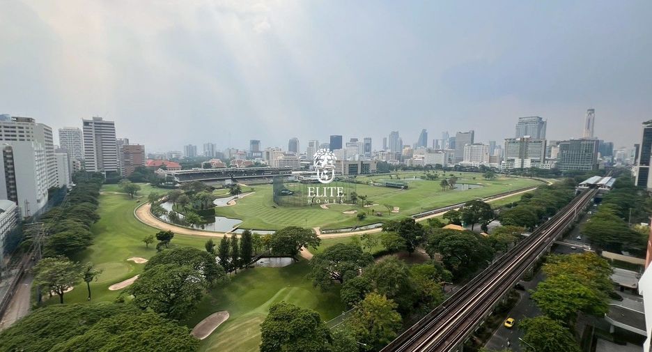 For rent 4 bedrooms condo in Pathum Wan, Bangkok