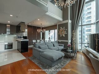 For rent 3 bedrooms condo in Khlong Toei, Bangkok