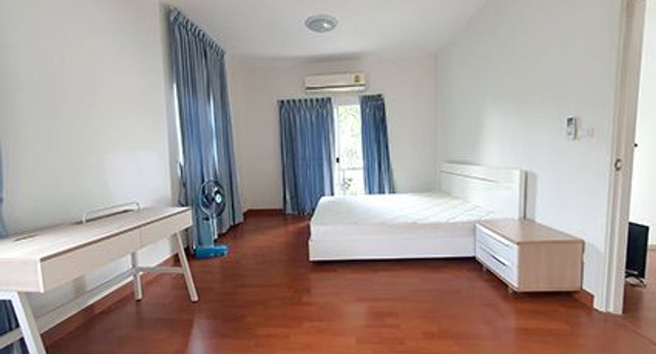 Casa en venta de 3 habitaciones en Krathum Baen, Samut Sakhon