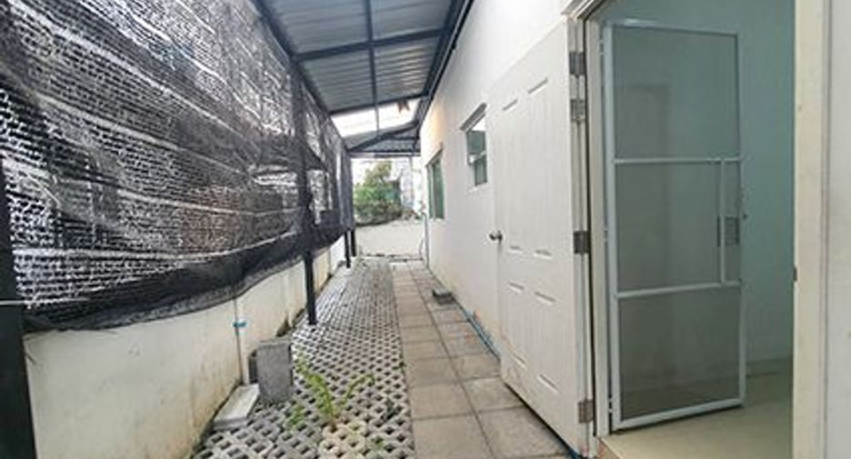 Casa en venta de 3 habitaciones en Krathum Baen, Samut Sakhon