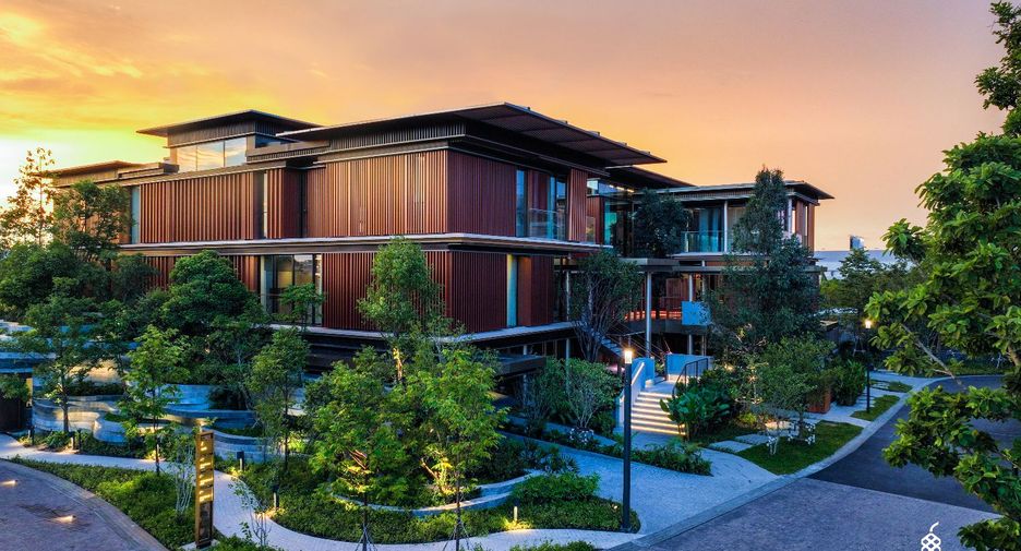 For sale 4 bedrooms house in Bang Phli, Samut Prakan
