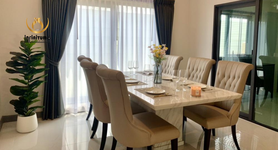 For sale 4 bedrooms house in Bang Phli, Samut Prakan