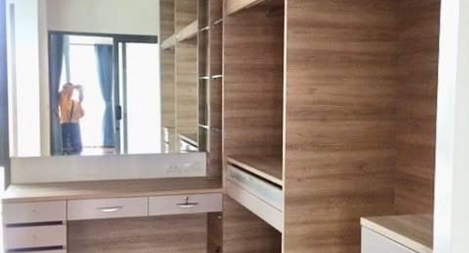 For rent 4 ベッドルーム house in Bang Na, Bangkok