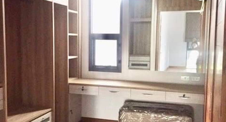 For rent 4 ベッドルーム house in Bang Na, Bangkok