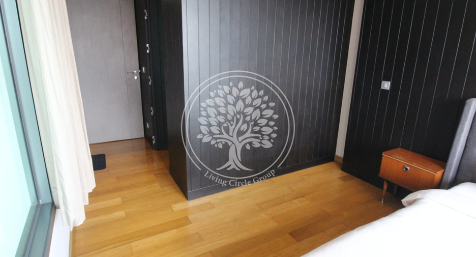 For rent and for sale 2 bedrooms condo in Khlong Toei, Bangkok