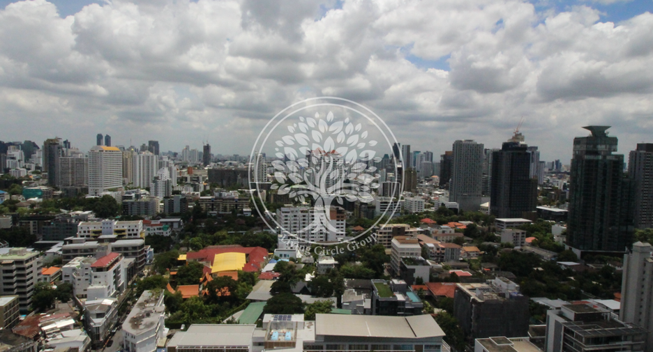 For rent and for sale 2 bedrooms condo in Khlong Toei, Bangkok