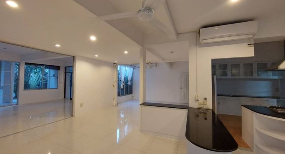 出租 公寓 独立屋 在 Watthana, 曼谷