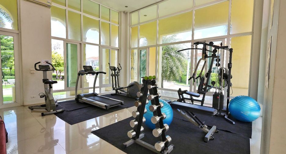 For sale 3 bedrooms house in Phasi Charoen, Bangkok